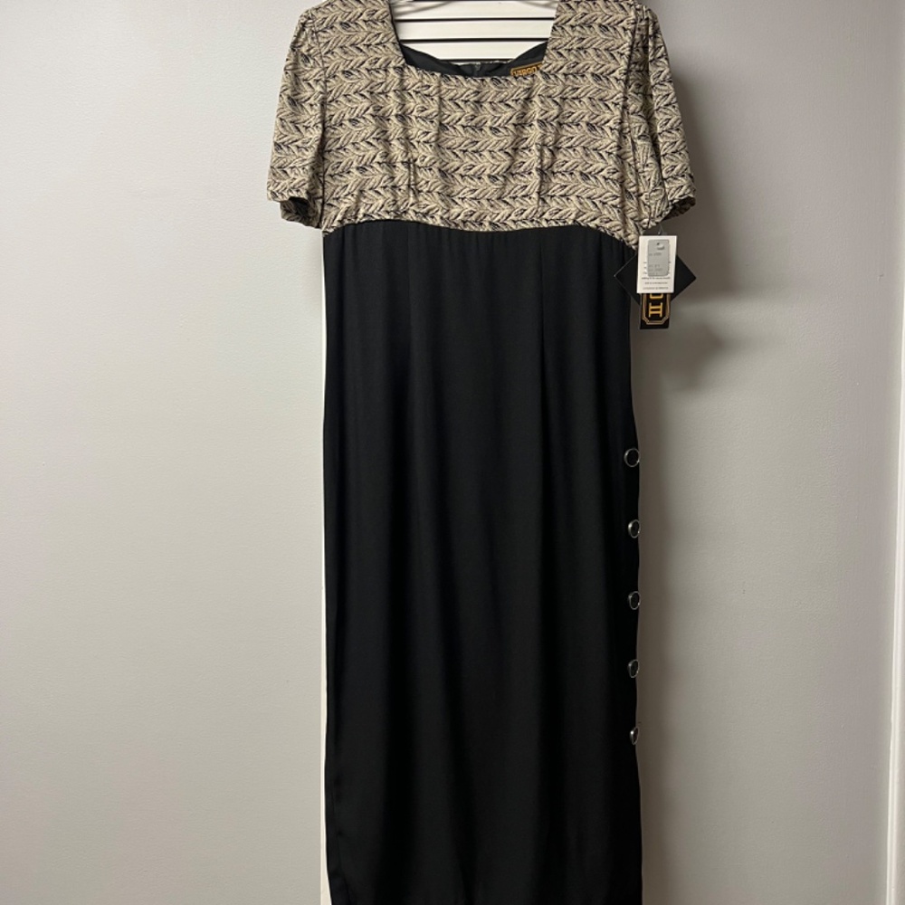 Dress - Picture 4 of 7